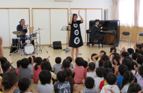 JAZZ教室に参加する子供たち